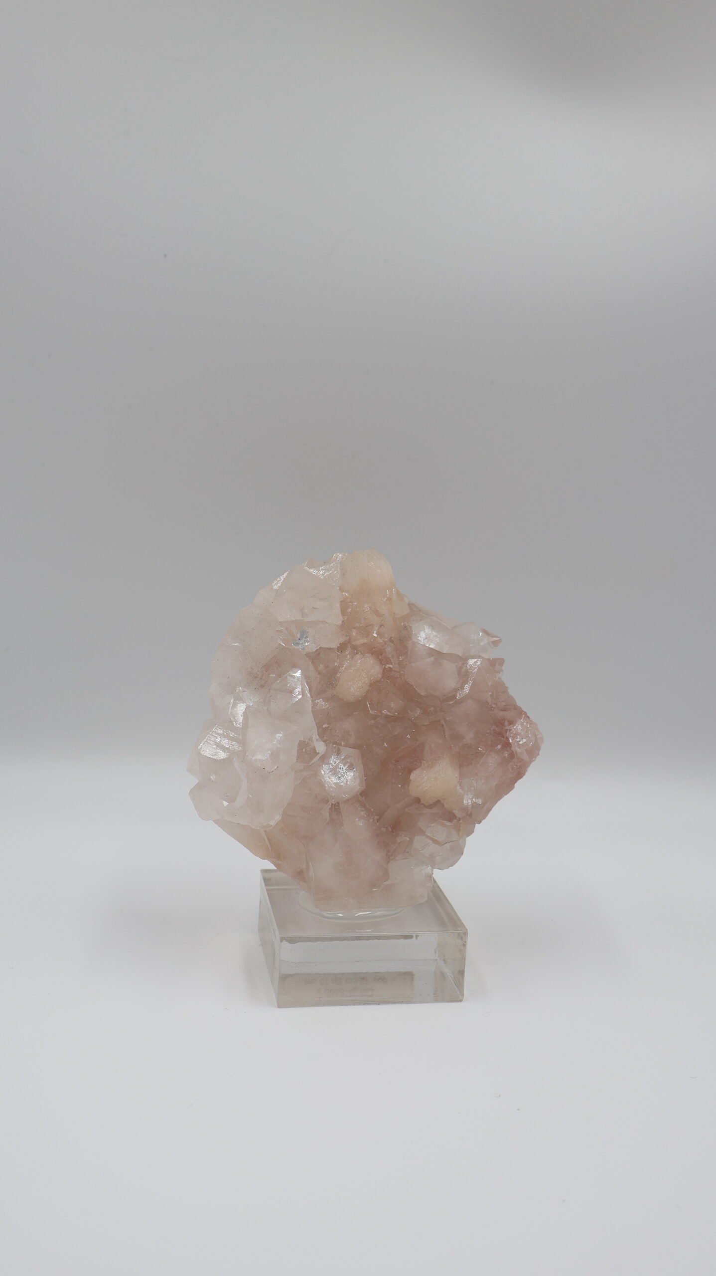 IMG_1171 Kristal Pırıltılı Doğal Pembe Kalsit Geode Küme - Görsel 1