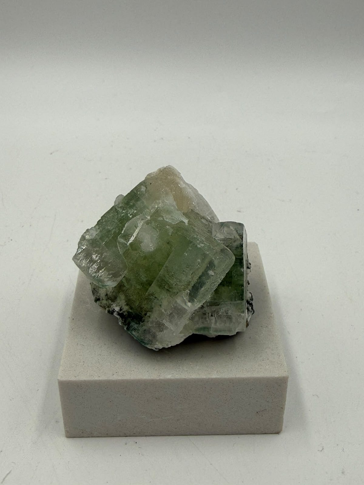 urun-31.jpg Yeşil Apofilit Kristal 5x3 cm - 100 gr (1) - Görsel 1